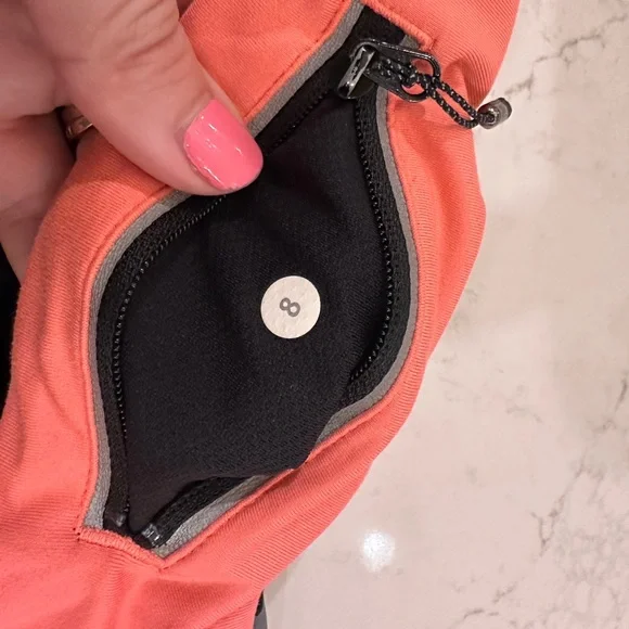 Lululemon Speed Up Shorts 4” - Picture 3 of 3